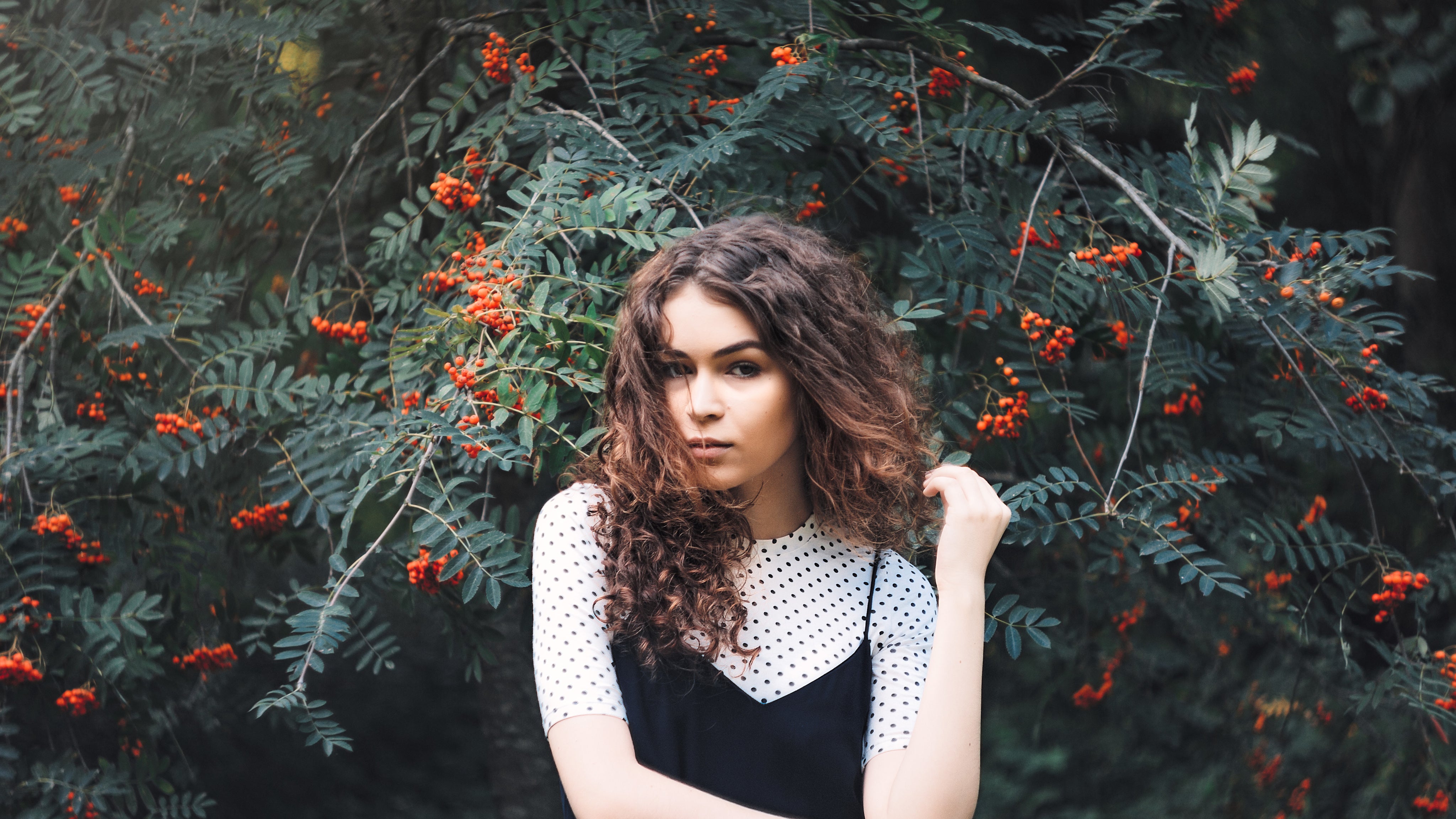 Nina R
